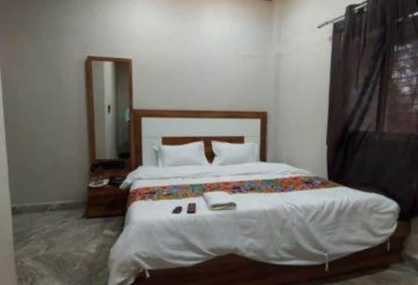 Fabhotel Shiva Grand