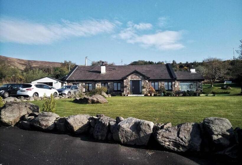 Great Lawn B&b  16km From Town Centre