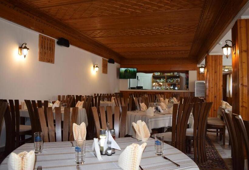 فندق почивна база орлица