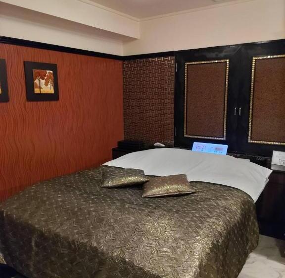 酒店 サラスイート栗橋