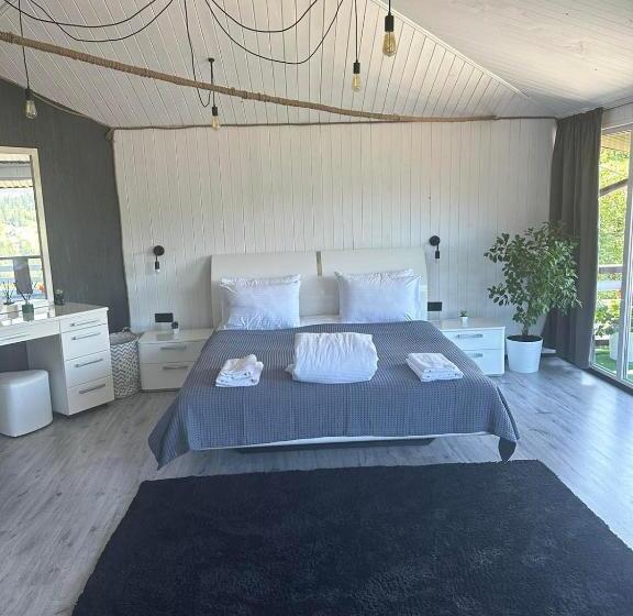 Hotell порядна ґаздиня