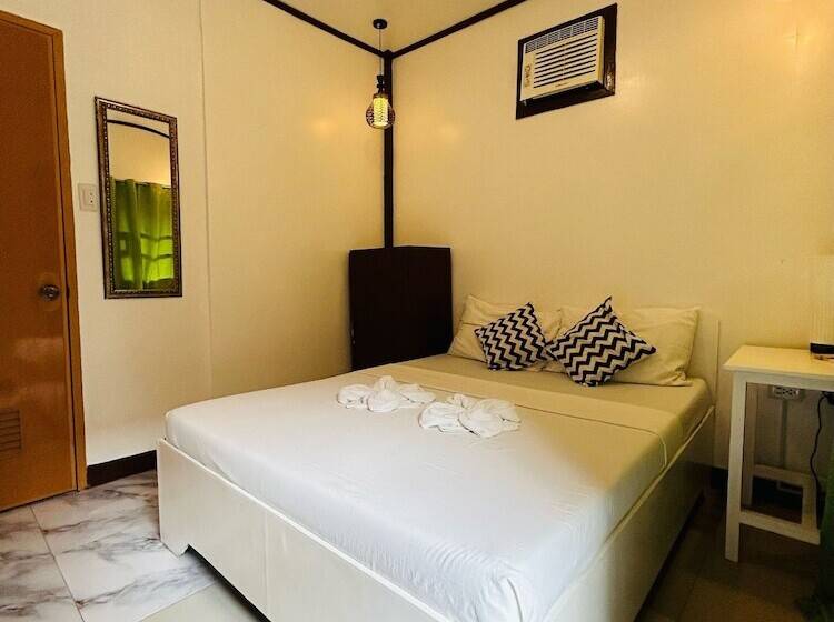 هتل Anaya Inn And Restobar