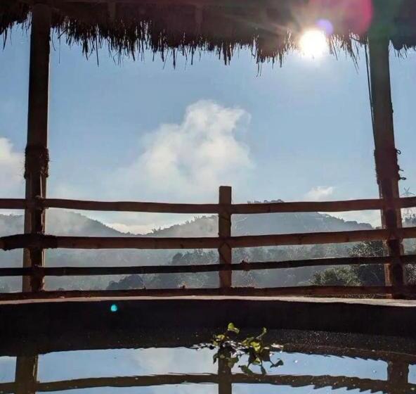 酒店 Angels Nest Home Stay 2 Acra Private Plantation Balconey Sunrice View Near Ngarhole Wild Life , Kuru