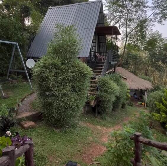 酒店 Angels Nest Home Stay 2 Acra Private Plantation Balconey Sunrice View Near Ngarhole Wild Life , Kuru