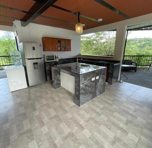 Отель Finca California