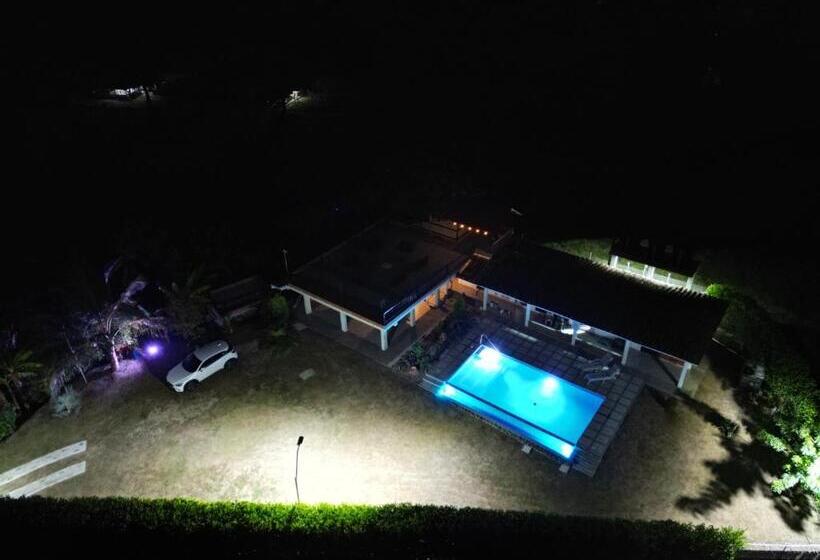 Отель Finca California