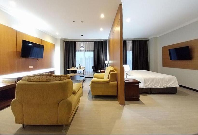 هتل Grand Verona Samarinda