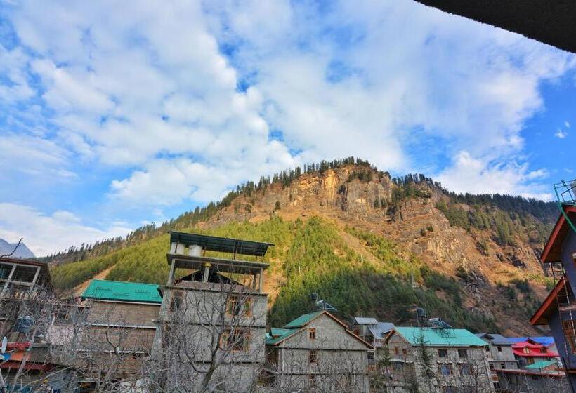 ホテル Hilly Bee, Manali