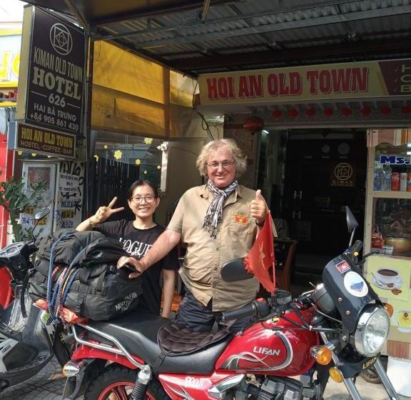 هتل Hoian Old Town Hostel