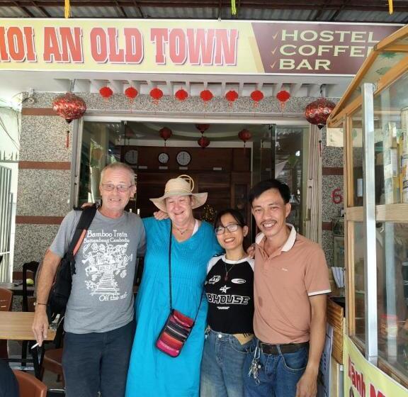 هتل Hoian Old Town Hostel