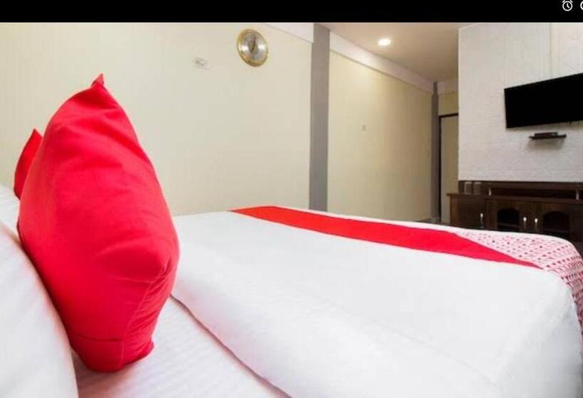 בית מלון כפרי Jai Maa In Swaraj Lodge