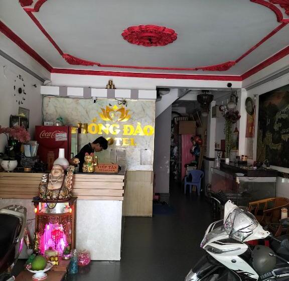 هتل Khách Sạn Hồng đào