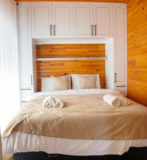 هتل Mesibu Bungalow