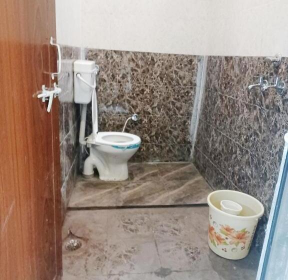 בית מלון כפרי Prakash Palace