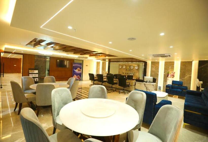 فندق Shubham Palace