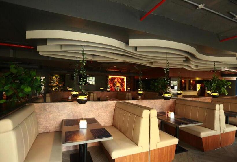 فندق Shubham Palace