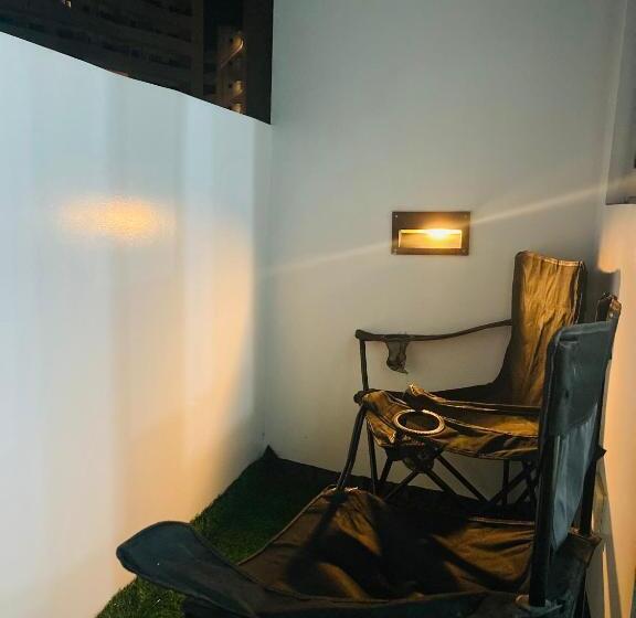 هتل The Residences At Commonwealth Quezon City By Snazzy Staycation