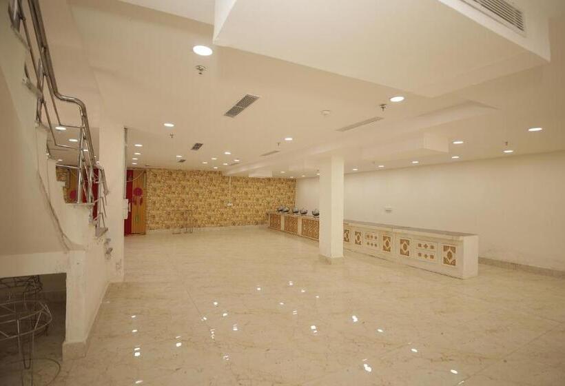 酒店 The Anvi Residency Sector 122