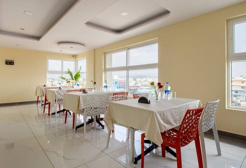 هتل Treebo Jaguar Comforts, 3 Kms From Mahatma Gandhi Park