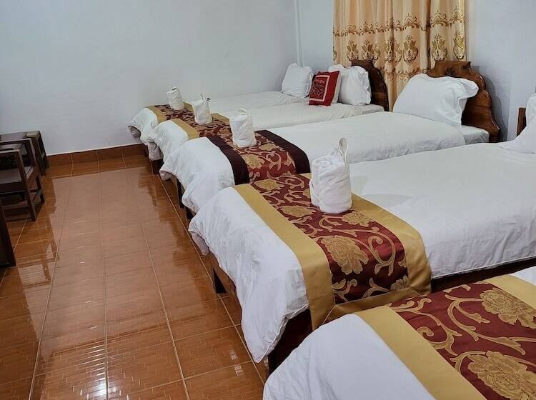 호텔 Vangvieng Sisavang Mountain View