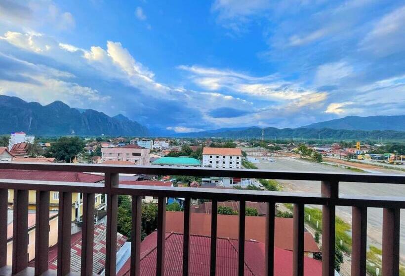 هتل Vangvieng Sisavang Mountain View