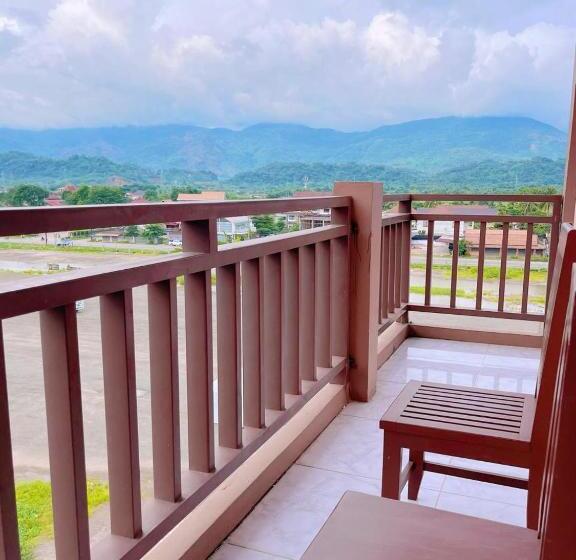 호텔 Vangvieng Sisavang Mountain View