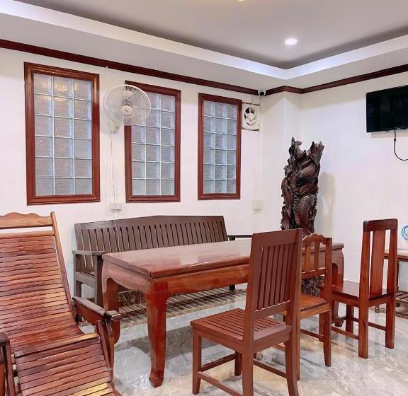 호텔 Vangvieng Sisavang Mountain View