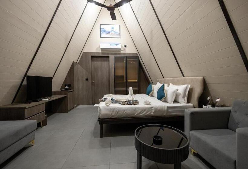 Отель Vindhyachal Resort