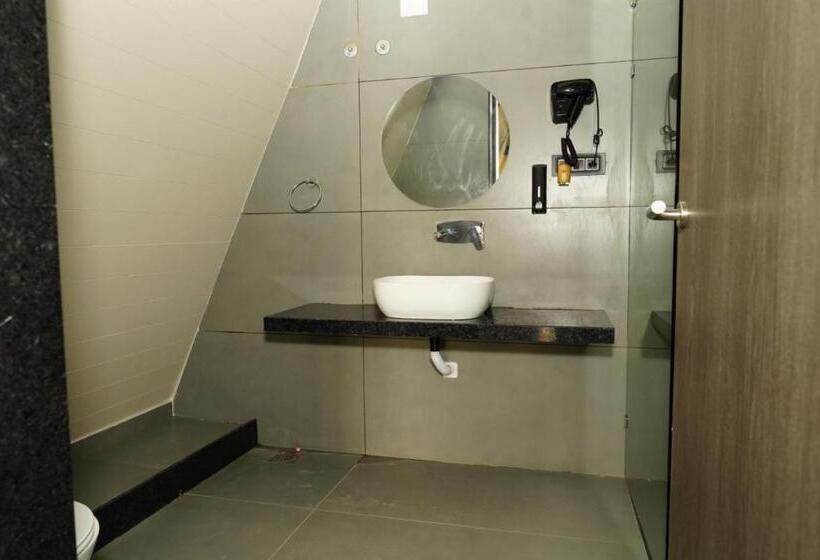 Отель Vindhyachal Resort