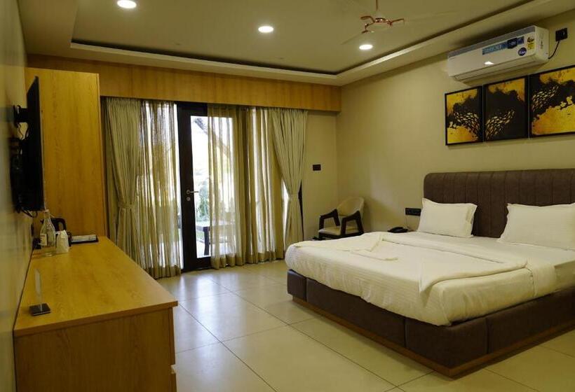 בית מלון כפרי Vindhyachal Resort