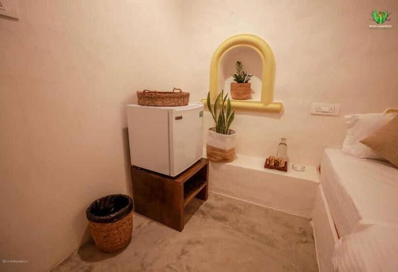 Отель Wild Kasarwadi