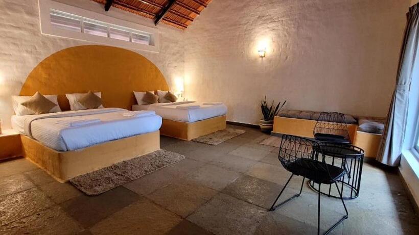 فندق Wild Kasarwadi