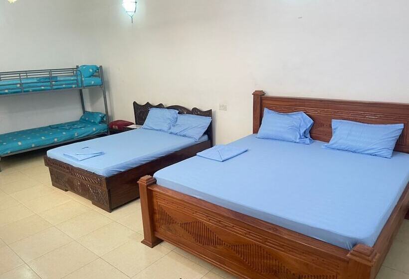 Mystic Manor Stonetown B&b