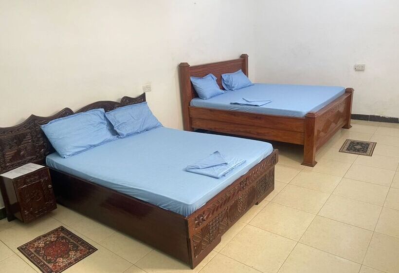 Mystic Manor Stonetown B&b