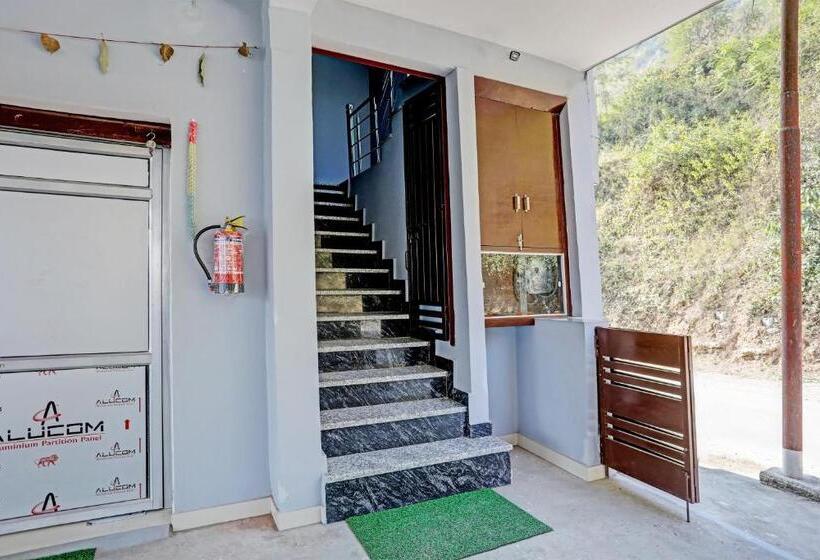 Oyo Paramount Hotel And Restaurant