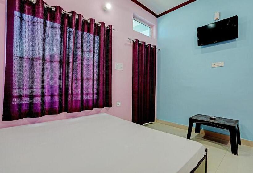 Oyo Paramount Hotel And Restaurant