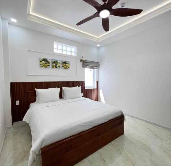 Paris Hotel Châu đốc