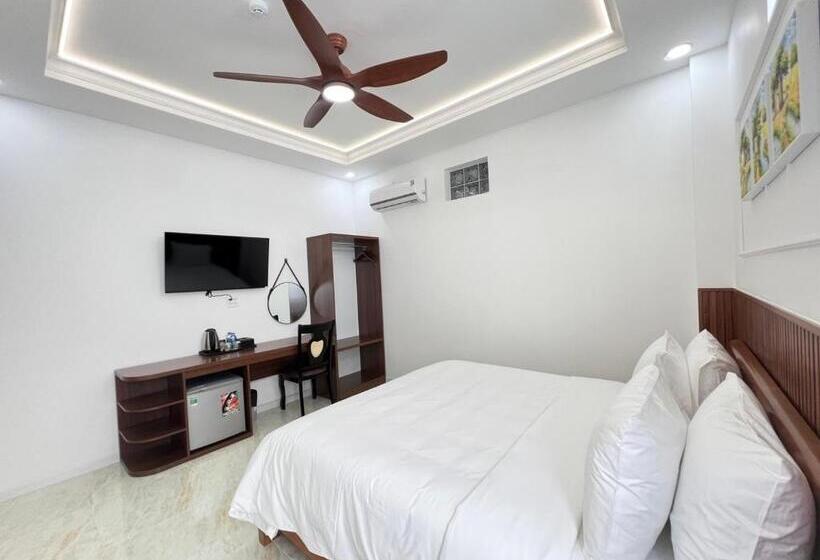 Paris Hotel Châu đốc