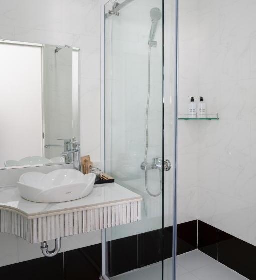 Paris Hotel Châu đốc