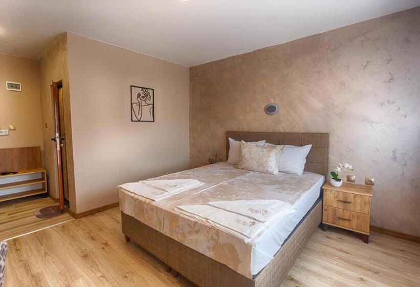 بنسيون къща за гости пелеви