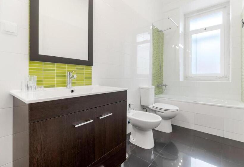 پانسیون Arroios   Third Floor