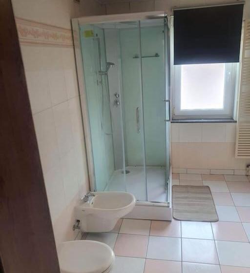 بنسيون Beautiful, Renovated Fully Self Contained Room