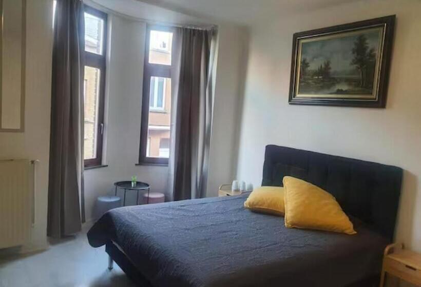 بنسيون Beautiful, Renovated Fully Self Contained Room