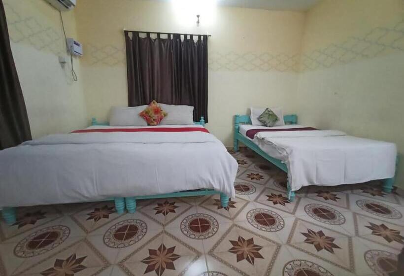 بنسيون Book The