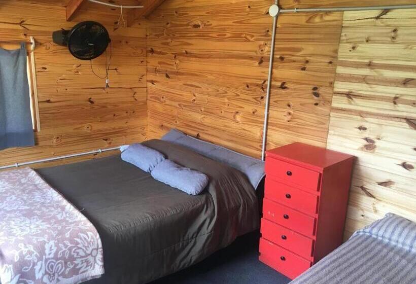 بنسيون Carelhue