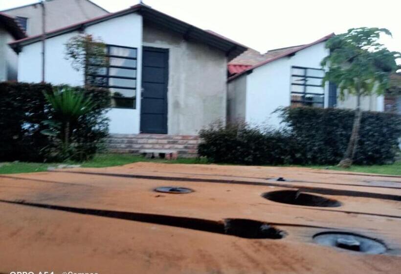 ペンション Casa Bahareque Hospedaje