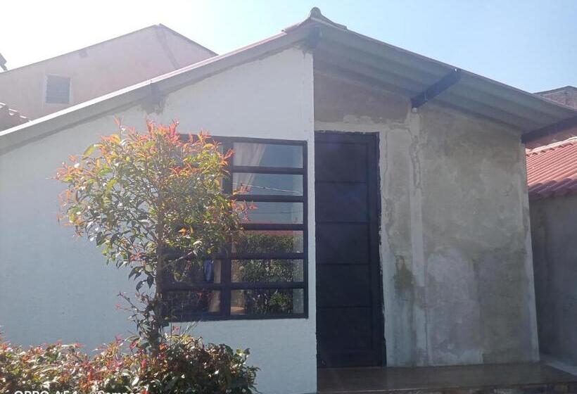 ペンション Casa Bahareque Hospedaje