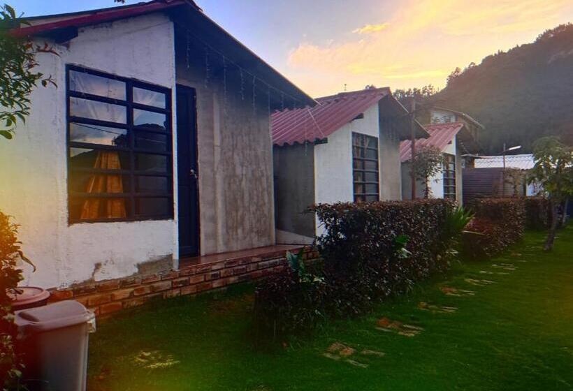 ペンション Casa Bahareque Hospedaje