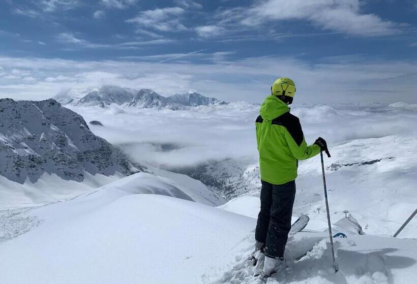 ペンション Chalet Evidence