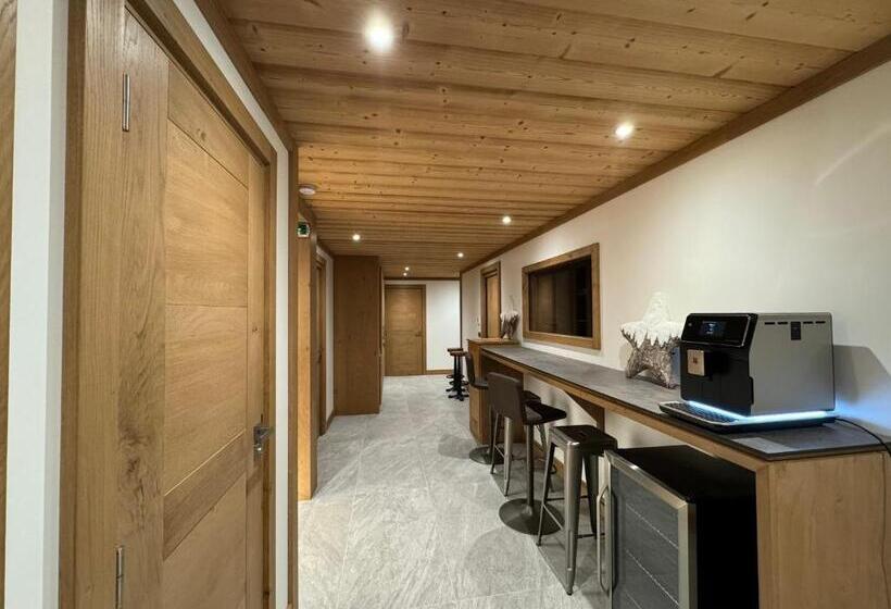 ペンション Chalet Evidence